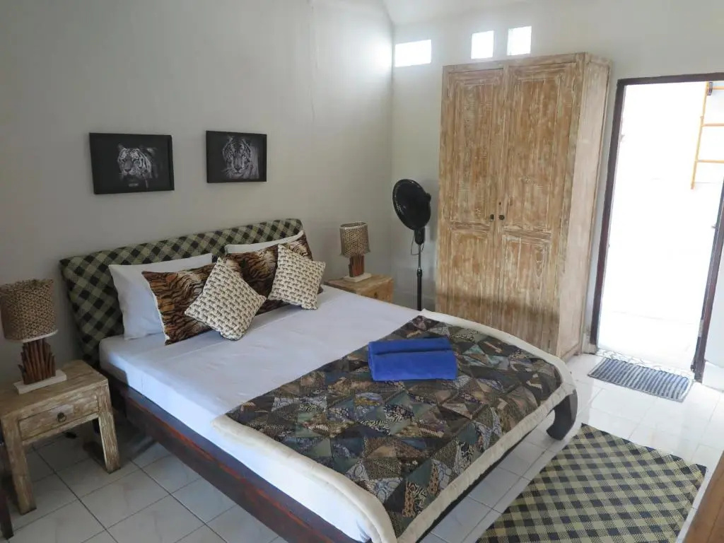 Standard Double room (full double bed)
