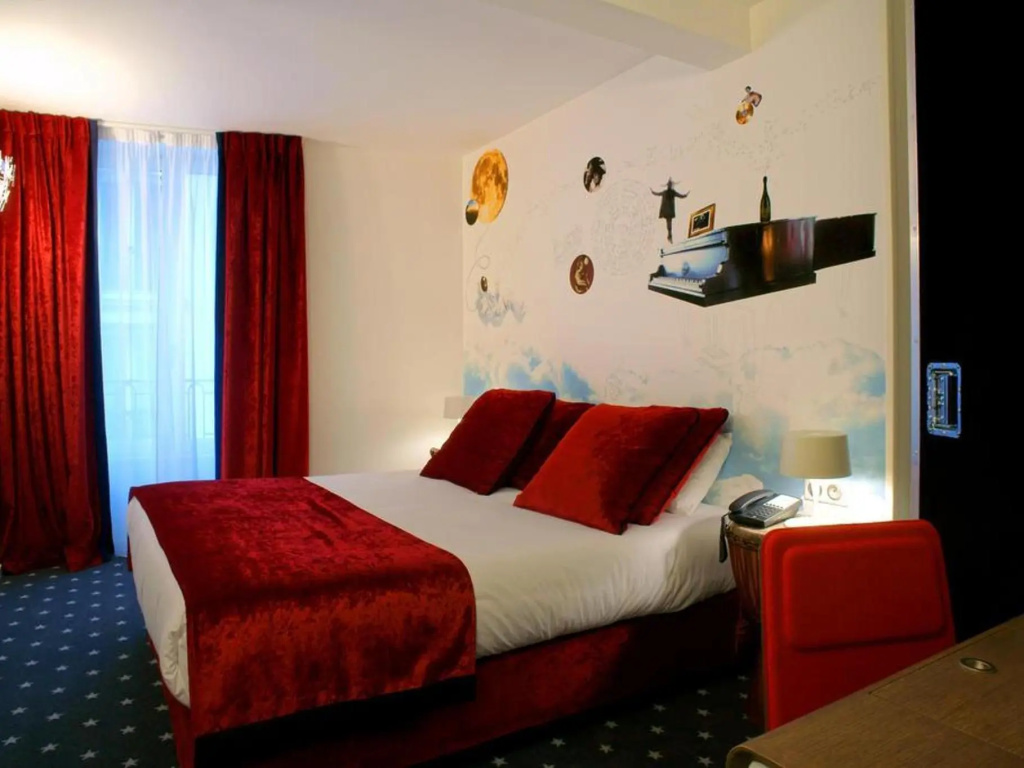Superior Double room (full double bed)