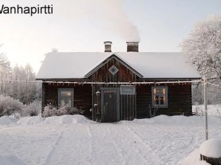 Holiday Home Pykälä - log village