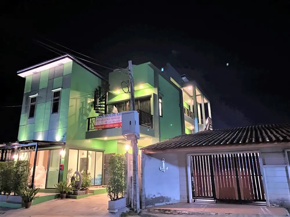 N&N HOUSE Laem Hin