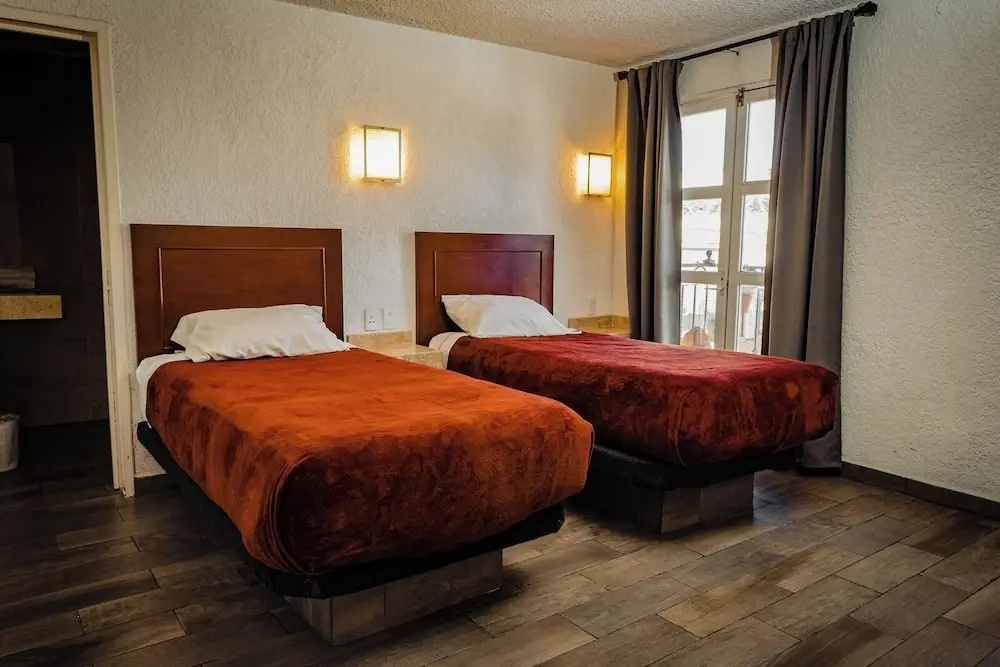 Business Quadruple room with balcony