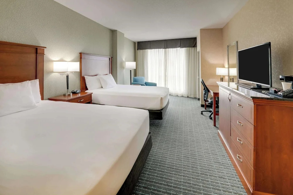 Drury Inn & Suites Grand Rapids - Chambres