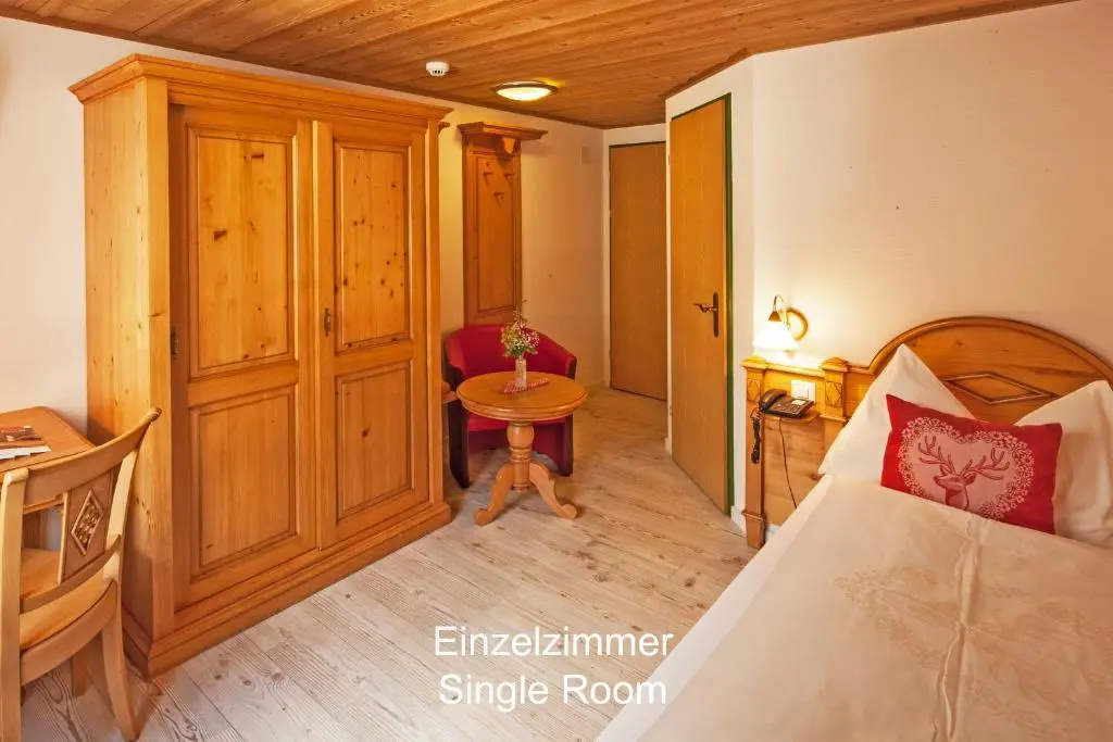 Hotel Hirschen - Chambres