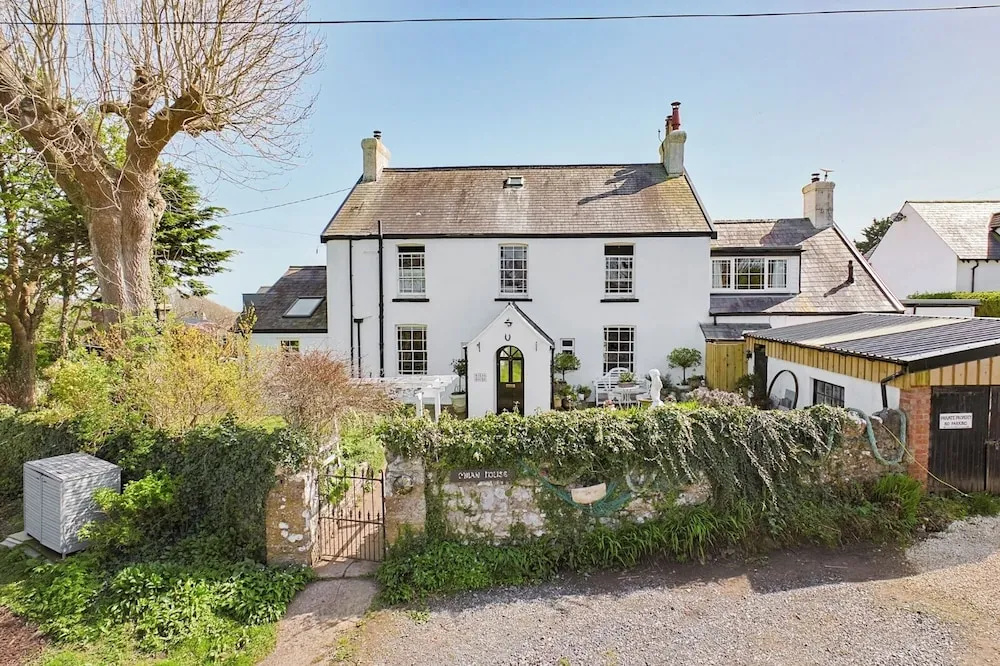 Milan House - 4 Bedroom House - Port Eynon
