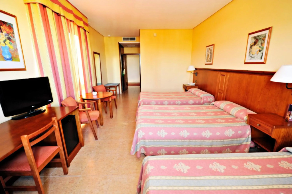 Hotel Lozano by null