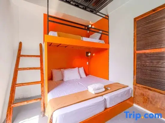 Double Studio (bunk bed)