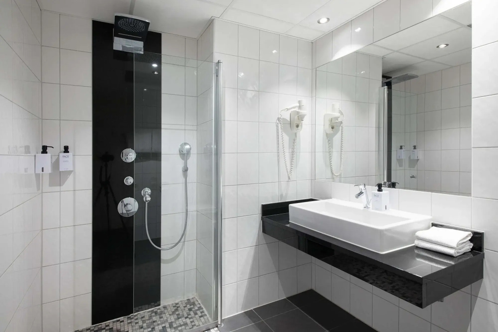 Hotel photo 42