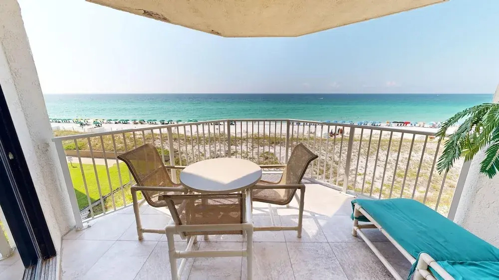 Inlet Reef 308 3 Bedroom Condo by RedAwning