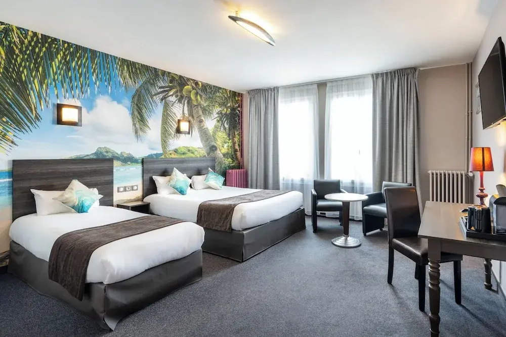 Superior Triple room