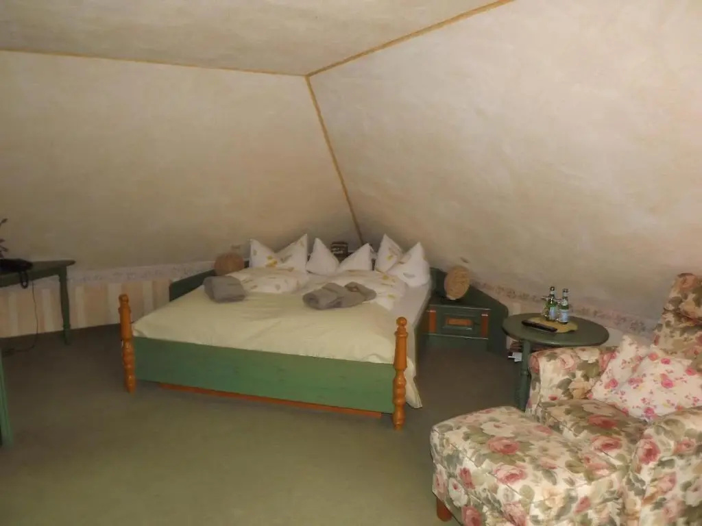 Romanza Double room (full double bed)