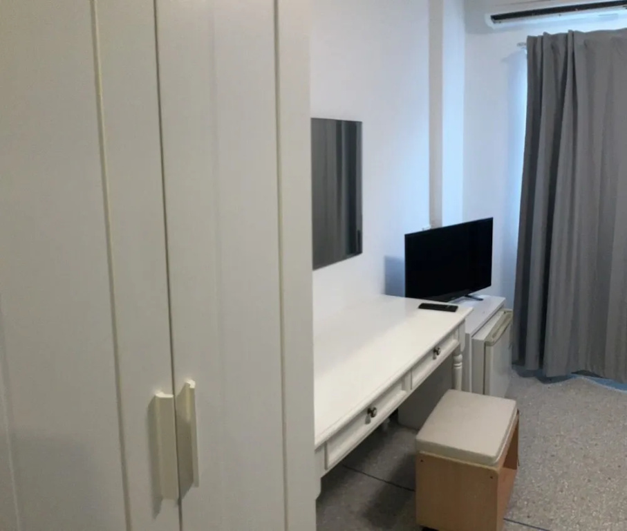 Thassanee Hotel - Chambres