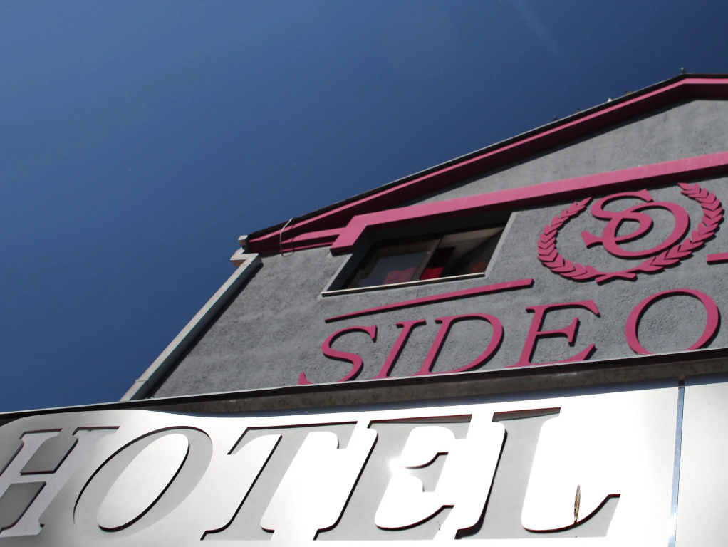 Side One Design Hotel — фото