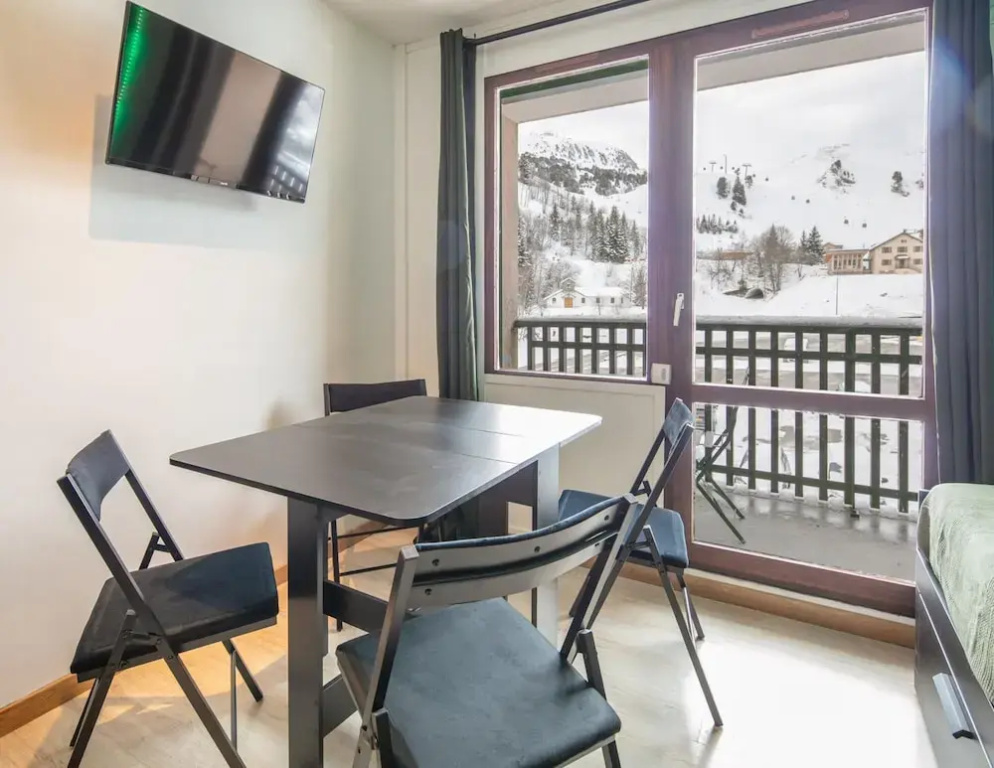 Voir la photo 4 — Cozy Mountain Retreat With Balcony