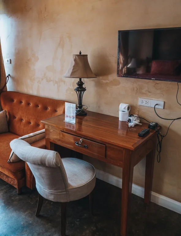 1 Bedroom Executive Suite with balcony