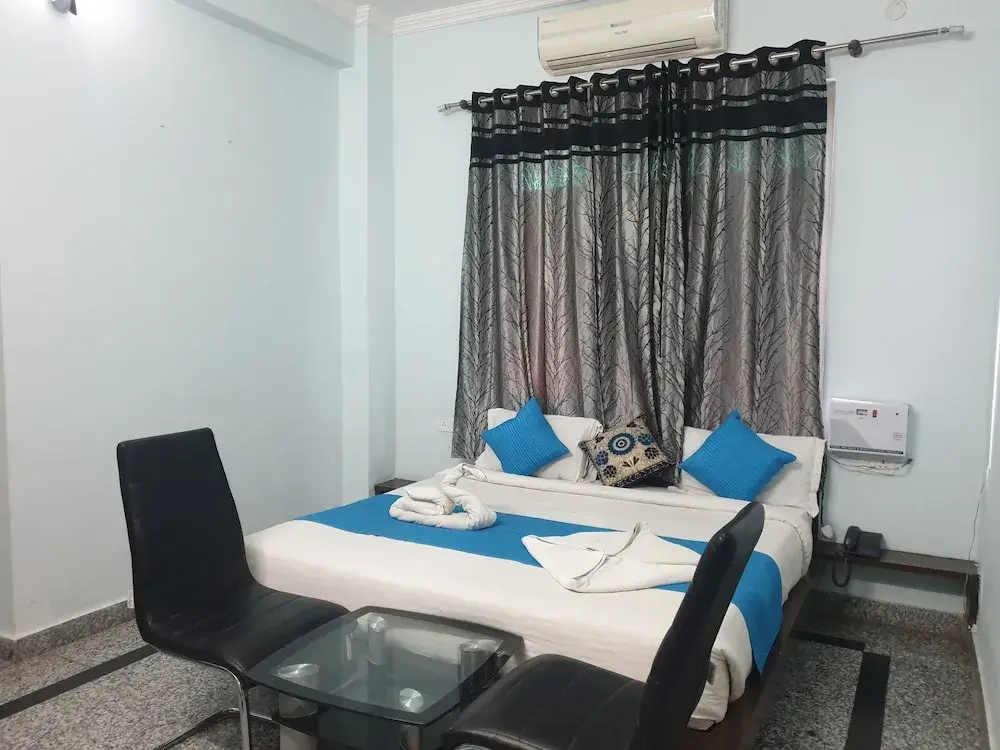 Deluxe room with mountain view