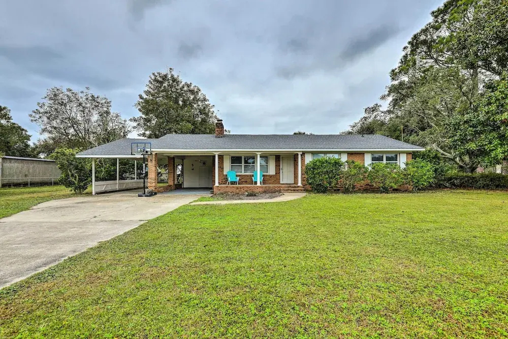 Coastal Retreat! Harkers Island Boating Base