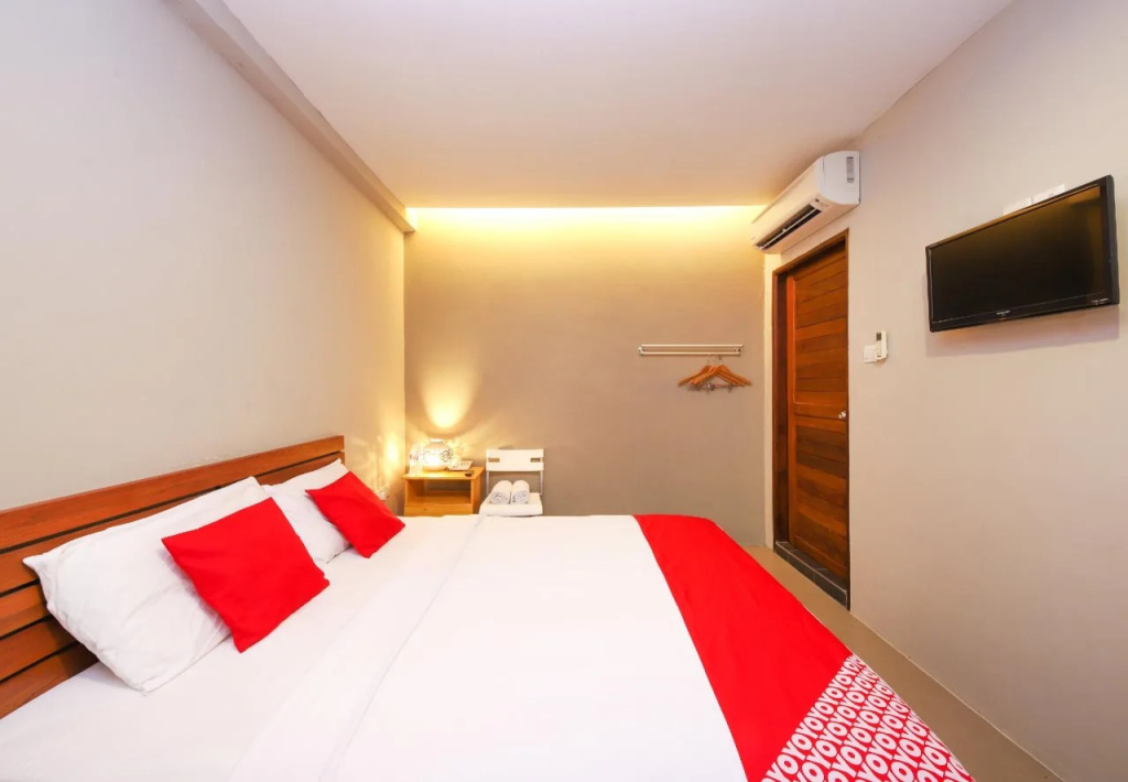Hills Residence By OYO Rooms