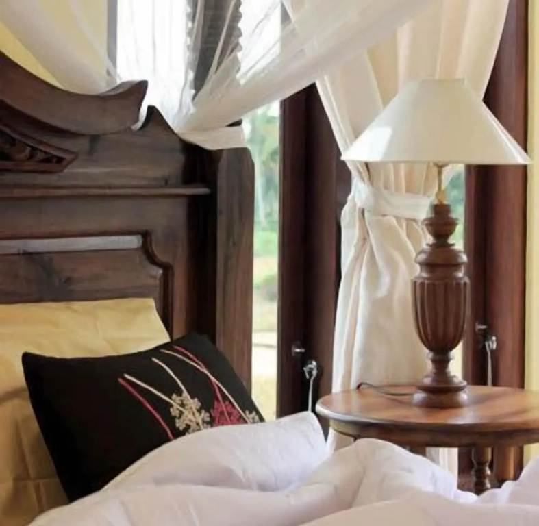 Deluxe Suite with balcony