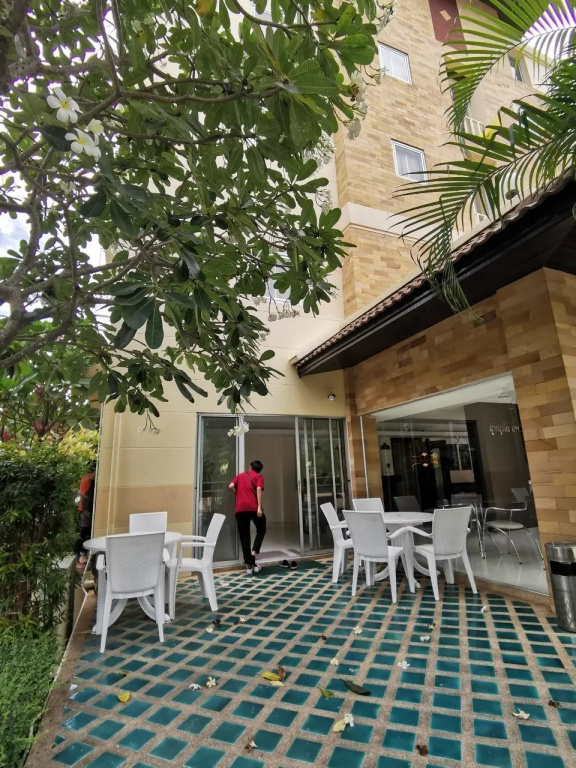 Suklutai Hotel & Serviced Apartment