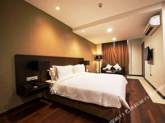 Lazenda Hotel