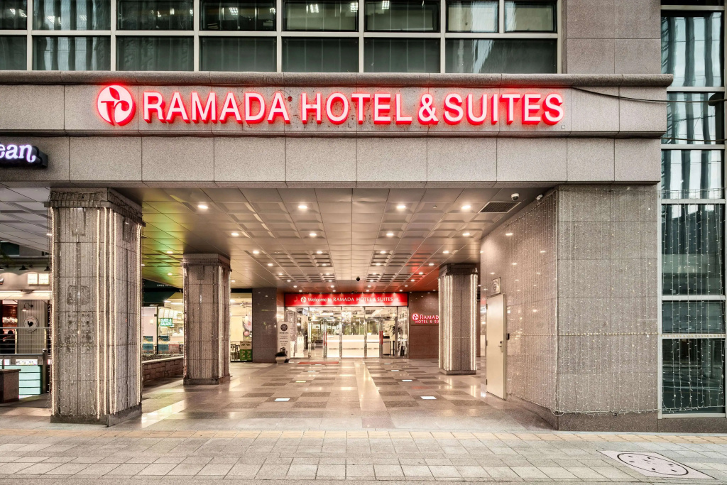 Ramada Hotels & Suites Seoul Namdaemun — фото