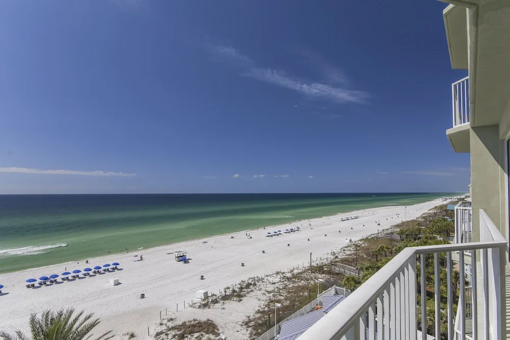 Boardwalk Beach Resort by Book That Condo - Général