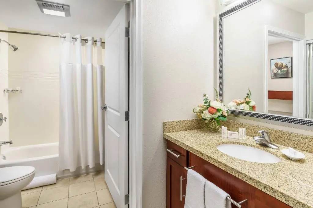 Residence Inn by Marriott Colchester - Chambres