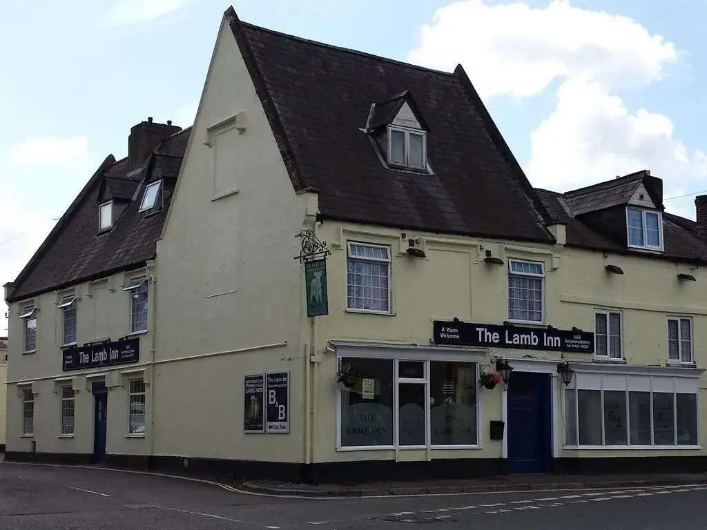 Lamb Inn Ringwood Limited