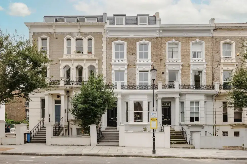 Traditional 2 Bed Apartment, Notting Hill