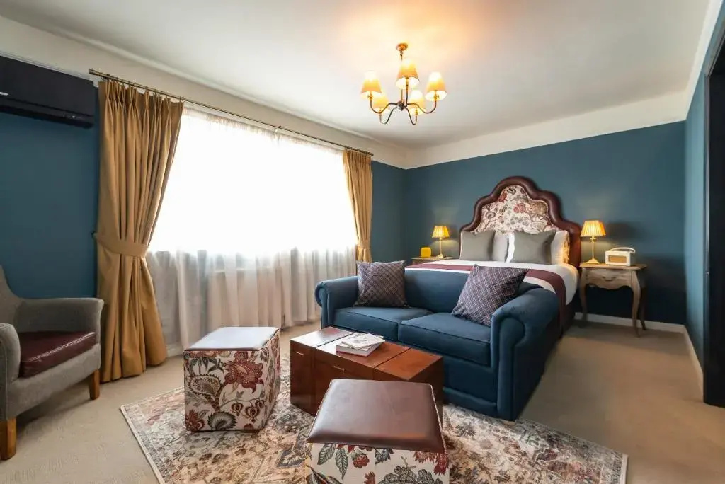 Superior Double room (full double bed)