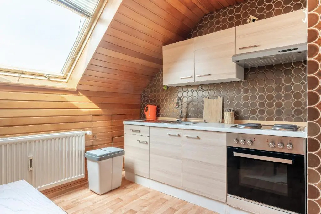 3 Bedrooms Apartment