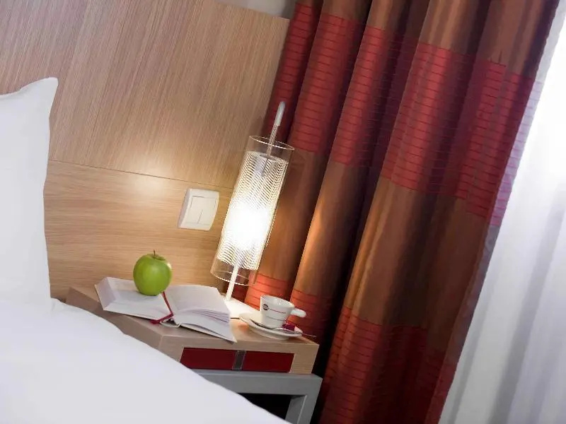 Hôtel Rosalie 35