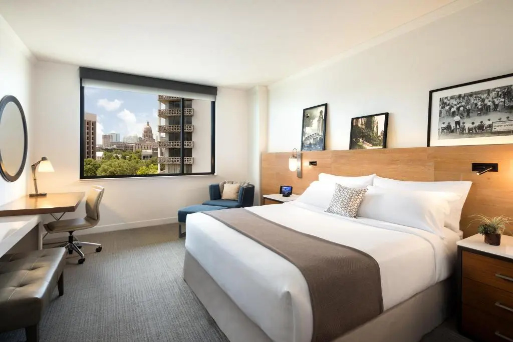 AT&T Hotel & Conference Center at the University of Texas - Chambres