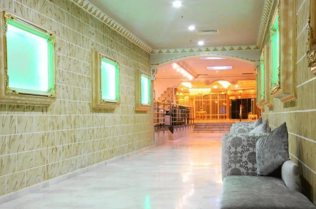 Sandralia Hotel - фото 2