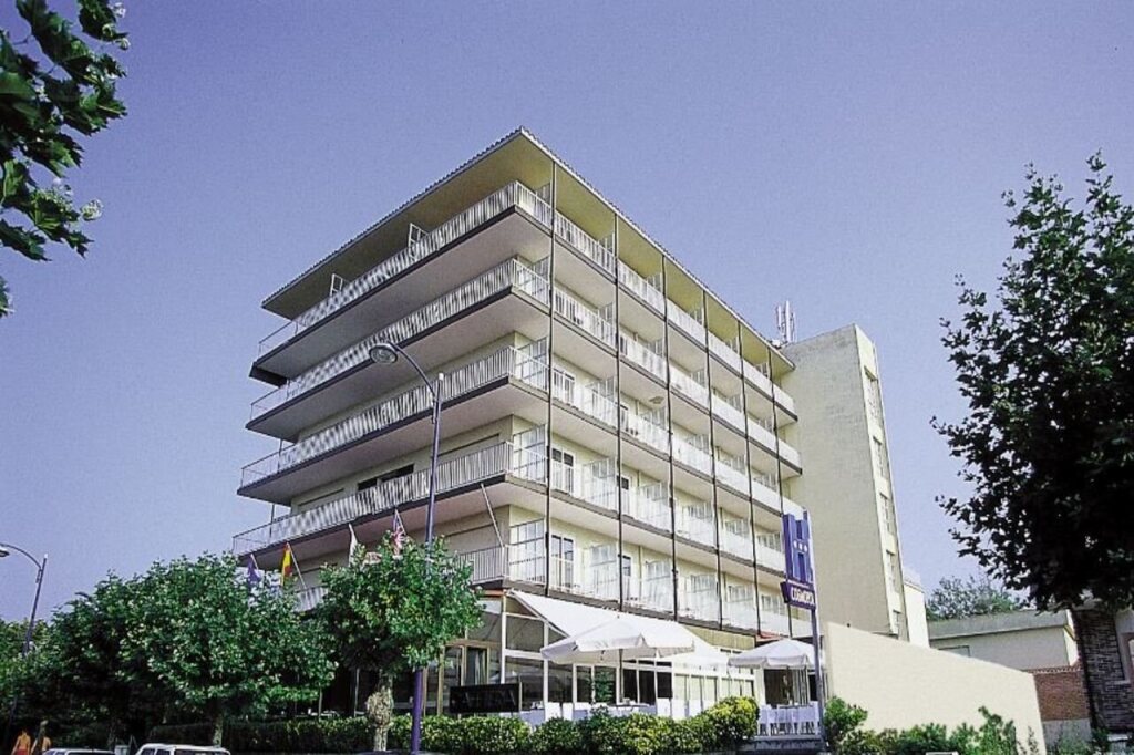 Hotel Cosmopol by null