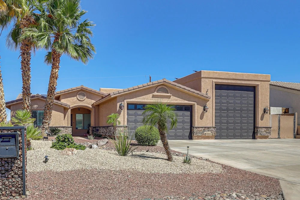 Outdoor Entertainment! Extended Lake Havasu Escape
