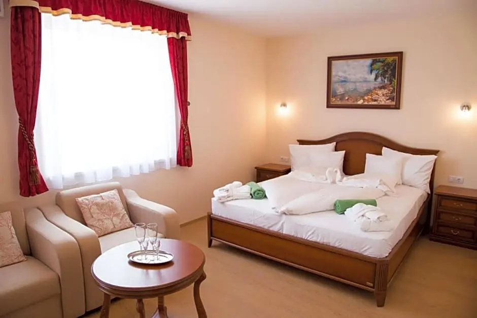 Luxury Spa And Conference Hotel - Chambres