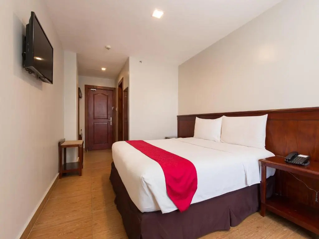 Superior Double room (full double bed)