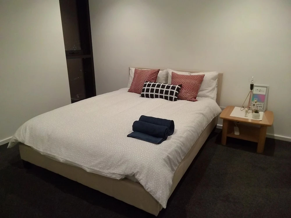 Bright and Cosy Apartment with Terrific View, Cbd - фото 7