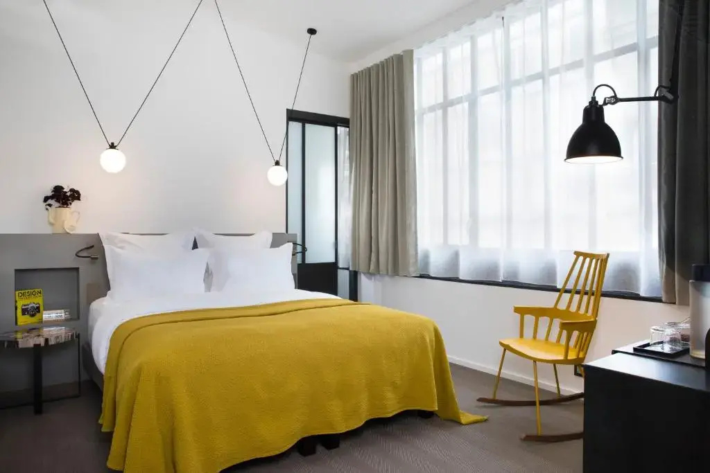 Hotel Les Deux Girafes 69