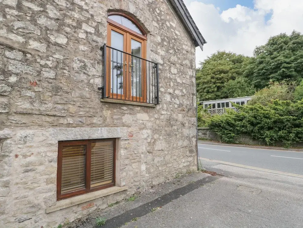 Coach House