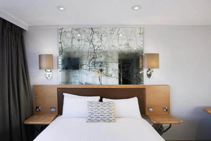 The Langstone — 4