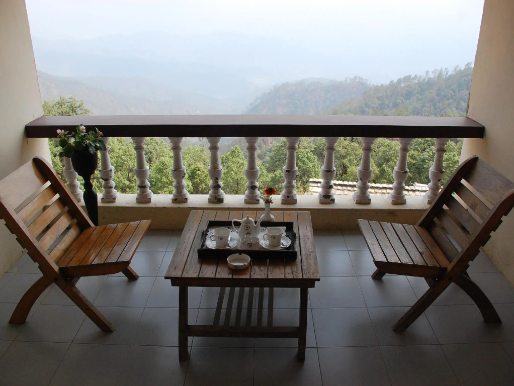 Tree of Life Grand Oak Manor, Binsar Wildlife Sanctuary - Chambres