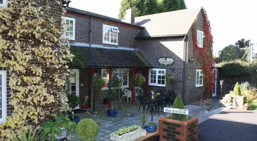 The Chestnuts Guest House