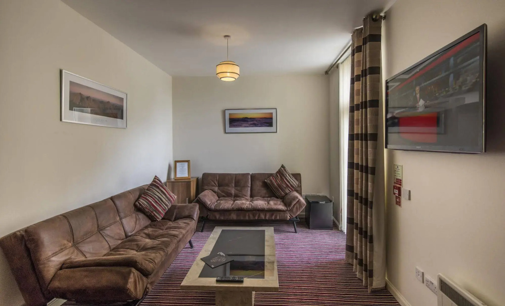 Hotel photo 2