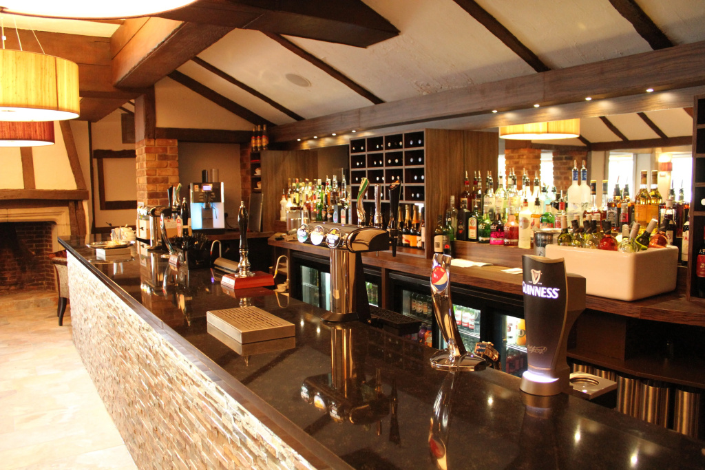 Legacy Rose and Crown Hotel - Général