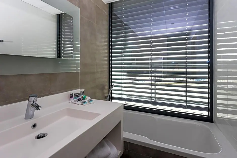 Hotel Mercure Cherbourg Centre Port - Chambres