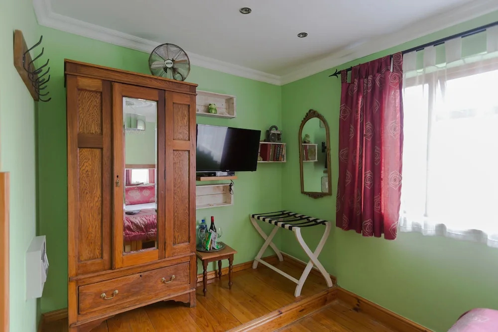 Sweet Lemon Boutique Bed & Breakfast - Chambres