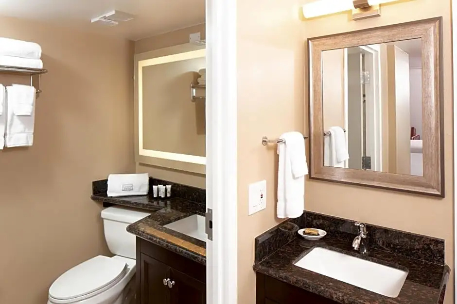 Radisson Hotel Orlando Lake Buena Vista South - Chambres