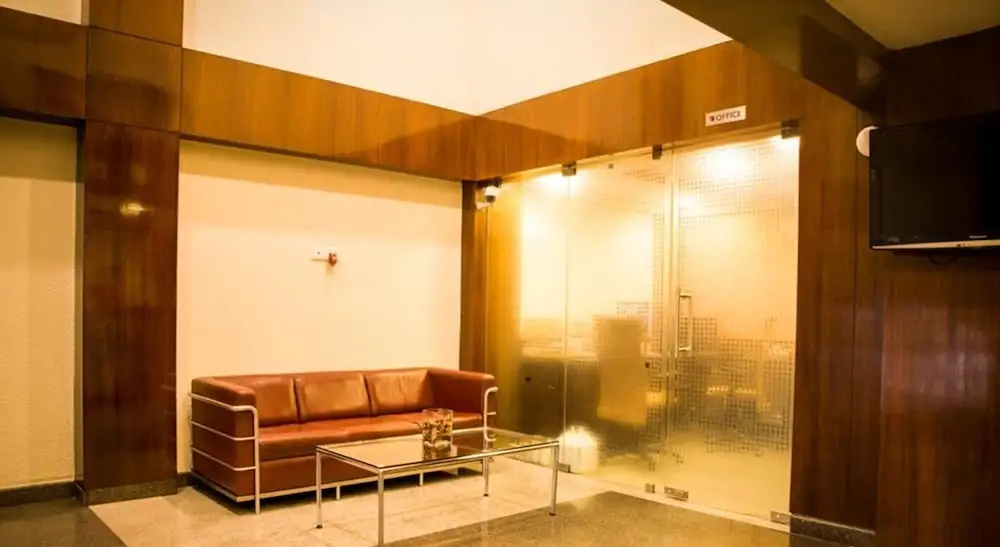 OYO 461 New Rainbow Business Hotel - Général